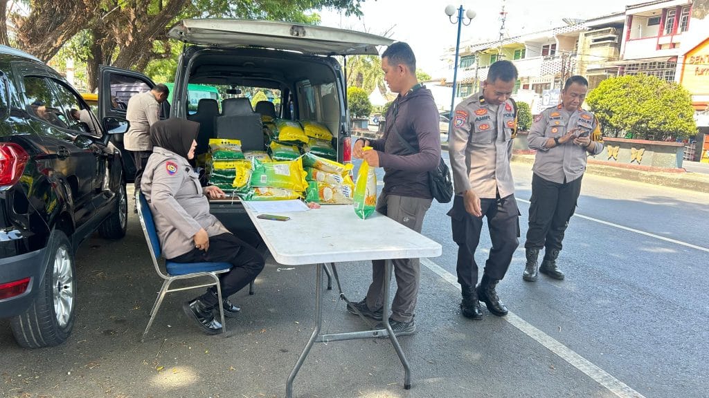 Polres Maros Gelar Gerakan Pangan Murah, Ribuan Warga Terbantu