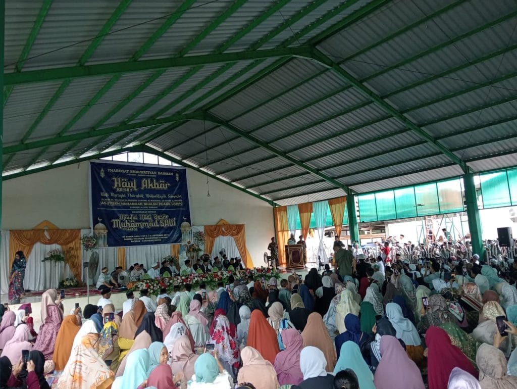 Kapolres Maros Hadiri Haul Akbar dan Maulid Nabi Muhammad SAW 1447 H di Pattene
